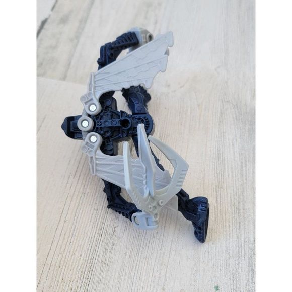 McDonald's 2007 blue Lego Bionicle toy figure - Picture 5 of 5